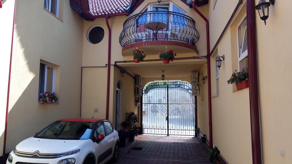 Pensiunea Magnolia Hermannstadt Exterior foto